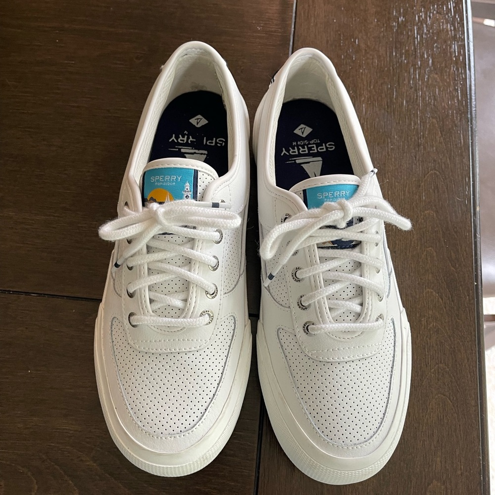 Sperry Topsider Soletide Leather Sneaker Women’s Size 9.5 White